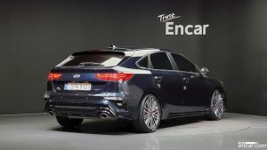 Kia K3 5Door GT Signature 2021 года из Южной Кореи