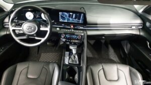 Hyundai AVANTE 1.6 2021 года из Южной Кореи