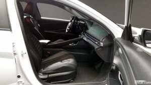 Hyundai AVANTE 1.6 2021 года из Южной Кореи