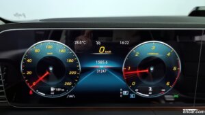 Mercedes-Benz GLE-Class GLE300d 4MATIC 2020 года из Южной Кореи