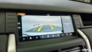 Land Rover Discovery Sport 2.0 TD4 SE 2019 года из Южной Кореи