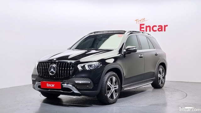 Mercedes-Benz GLE-Class GLE300d 4MATIC 2020 года из Кореи