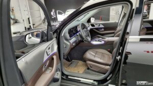 Mercedes-Benz GLE-Class GLE300d 4MATIC 2020 года из Южной Кореи