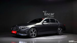 Mercedes-Benz E-Class E250 Avantgarde 2022 года из Южной Кореи