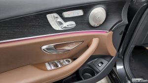 Mercedes-Benz E-Class E250 Avantgarde 2022 года из Южной Кореи