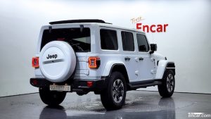 Jeep Wrangler 2.0 Overland Unlimited Top 4Door 2021 года из Южной Кореи