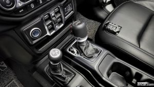Jeep Wrangler 2.0 Overland Unlimited Top 4Door 2021 года из Южной Кореи