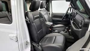Jeep Wrangler 2.0 Overland Unlimited Top 4Door 2021 года из Южной Кореи
