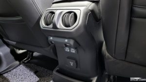 Jeep Wrangler 2.0 Overland Unlimited Top 4Door 2021 года из Южной Кореи
