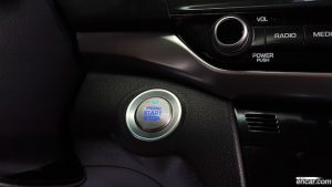 Hyundai AVANTE 1.6 2020 года из Южной Кореи