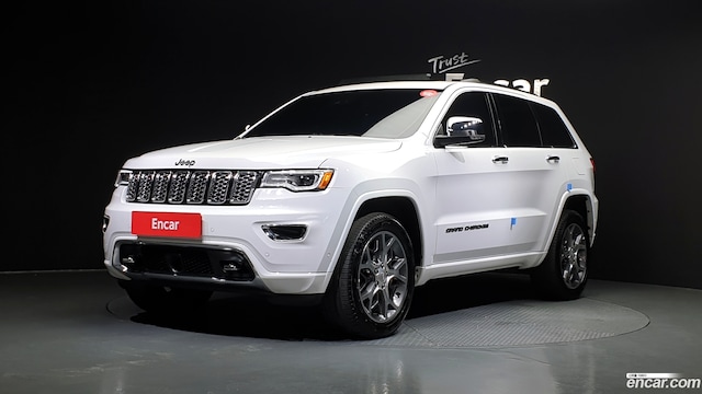 Jeep Cherokee 3.6 Overland 2020 года из Кореи
