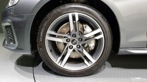 Audi A4 45 TFSI 4WD Premium 2021 года из Южной Кореи