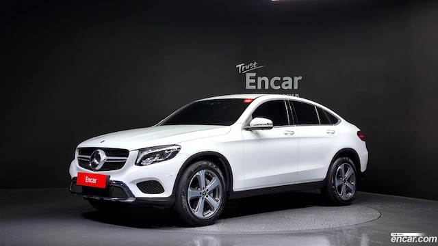 Mercedes-Benz GLC-Class GLC300 4MATIC Coupe 2019 года из Кореи