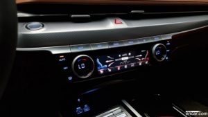 Genesis G80 Бензин 2.5 Turbo AWD 2022 года из Южной Кореи