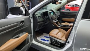 Renault-Korea(Samsung) QM6 2.0 GDe RE Signature 2WD 2021 года из Южной Кореи