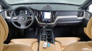 Volvo XC60 T6 Inscription 2020 года из Южной Кореи