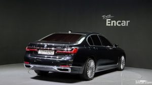 BMW 7-Series 740i Design Pure Excellence 2020 года из Южной Кореи