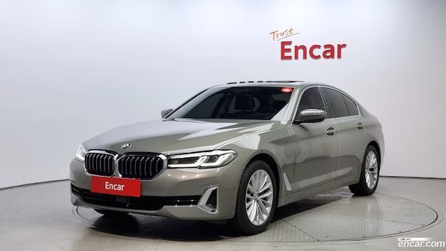 BMW 5-Series 530i xDrive Luxury Plus 2021 года из Кореи