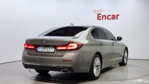BMW 5-Series 530i xDrive Luxury Plus 2021 года из Южной Кореи
