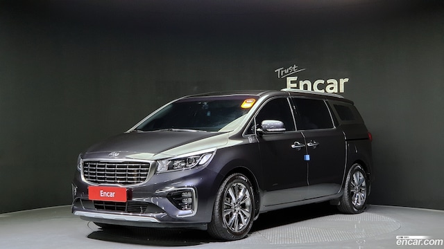 Kia Carnival 9-Seater Prestige 2019 года из Кореи