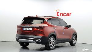 Kia Seltos Бензин 1.6 Turbo 2WD 2022 года из Южной Кореи