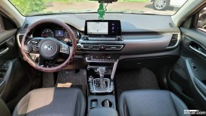 Kia Seltos Бензин 1.6 Turbo 2WD 2020 года из Южной Кореи