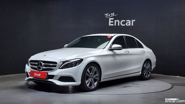 Mercedes-Benz C-Class C200 Avantgarde 2019 года из Кореи