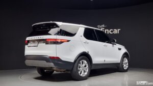Land Rover Discovery 2.0 SD4 SE 2019 года из Южной Кореи