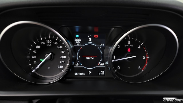 33009261_008.jpg Land Rover Discovery 2.0 SD4 SE 2019 года из Южной Кореи