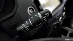 Land Rover Discovery 2.0 SD4 SE 2019 года из Южной Кореи