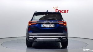 Kia Seltos Бензин 1.6 Turbo 2WD 2021 года из Южной Кореи