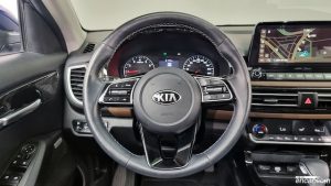 Kia Seltos Бензин 1.6 Turbo 2WD 2021 года из Южной Кореи