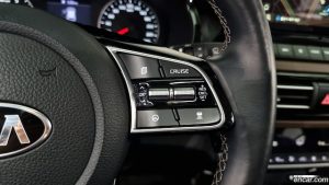 Kia Seltos Бензин 1.6 Turbo 2WD 2021 года из Южной Кореи