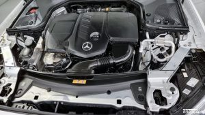 Mercedes-Benz E-Class E220d 4MATIC Exclusive 2022 года из Южной Кореи