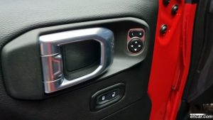 Jeep Wrangler 2.0 Overland 4Door 80th Anniversary Edition 2021 года из Южной Кореи
