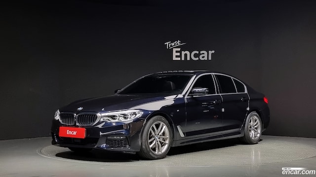 BMW 5-Series 520d M Sport Plus 2020 года из Кореи