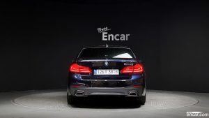 BMW 5-Series 520d M Sport Plus 2020 года из Южной Кореи