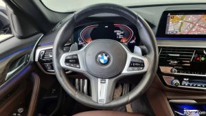 BMW 5-Series 520d M Sport Plus 2020 года из Южной Кореи