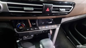 Kia Seltos Бензин 1.6 Turbo 2WD 2020 года из Южной Кореи