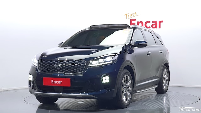 Kia Sorento Дизель 2.0 2WD 2019 года из Кореи