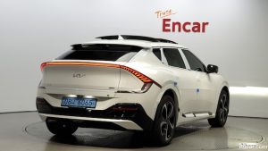 Kia EV6 Long Range 2022 года из Южной Кореи