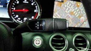 Mercedes-Benz E-Class E220d Avantgarde 2020 года из Южной Кореи