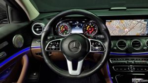 Mercedes-Benz E-Class E220d Avantgarde 2020 года из Южной Кореи