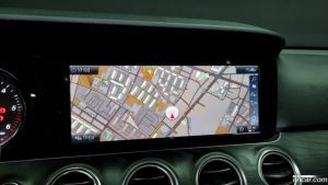 Mercedes-Benz E-Class E220d Avantgarde 2020 года из Южной Кореи
