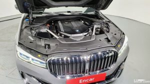 BMW 7-Series 740Li xDrive Design Pure Excellence 2021 года из Южной Кореи