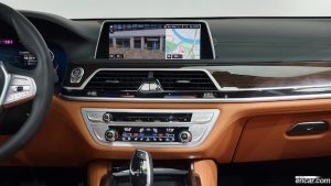 BMW 7-Series 740Li xDrive Design Pure Excellence 2021 года из Южной Кореи