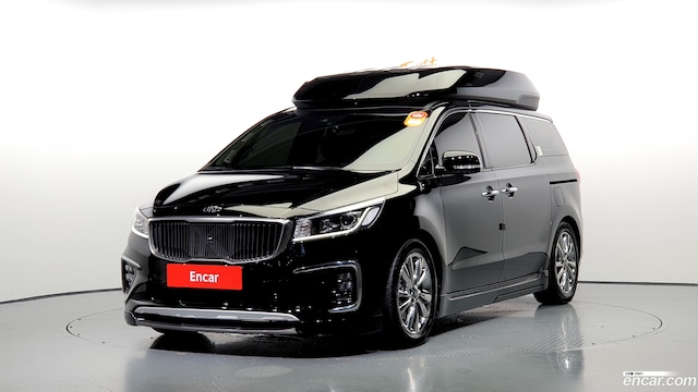 Kia Carnival Бензин 9-Seater HI-Limousine (Special Hi-End Version) 2019 года из Кореи