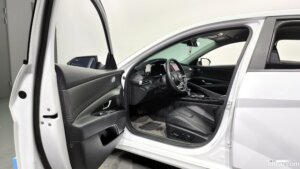 Hyundai AVANTE 1.6 2021 года из Южной Кореи