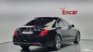 Mercedes-Benz S-Class S350 d 4MATIC AMG Line 2020 года из Южной Кореи