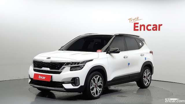 Kia Seltos Дизель 1.6 2WD 2021 года из Кореи